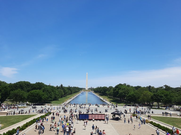 Vy över Washingtonmonumentet. Bild tagen av praktikant Henri Winberg