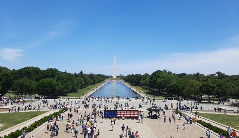 Vy över Washingtonmonumentet. Bild tagen av praktikant Henri Winberg